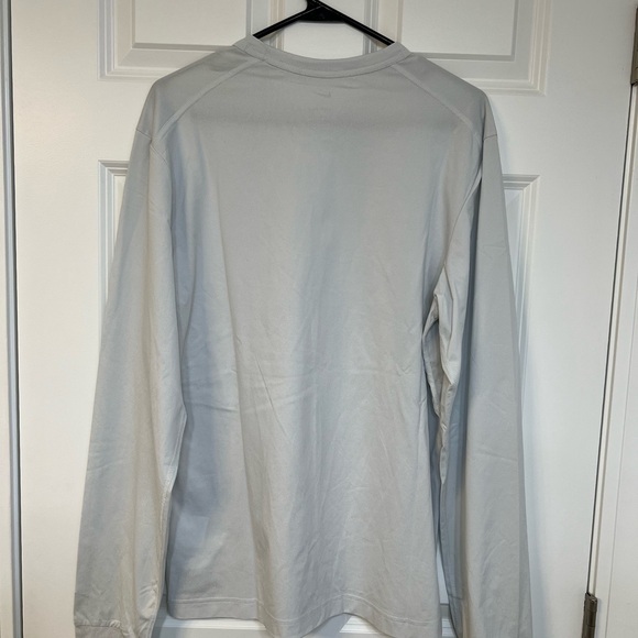 Nike Men's Dri-FIT Track Club Long Sleeve Graphic T-Shirt - Picture 5 of 5